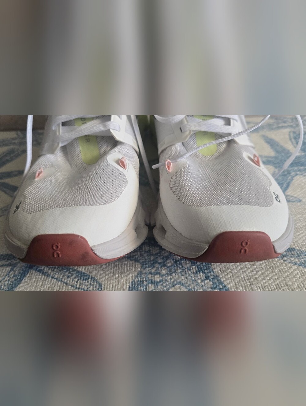 On Cloud Cloudflyer 4 Women's Running Shoes White/Hay Athletic Sneakers, US 9.5 - Picture 14 of 14